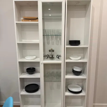 Two Bedroom With Private Parking *